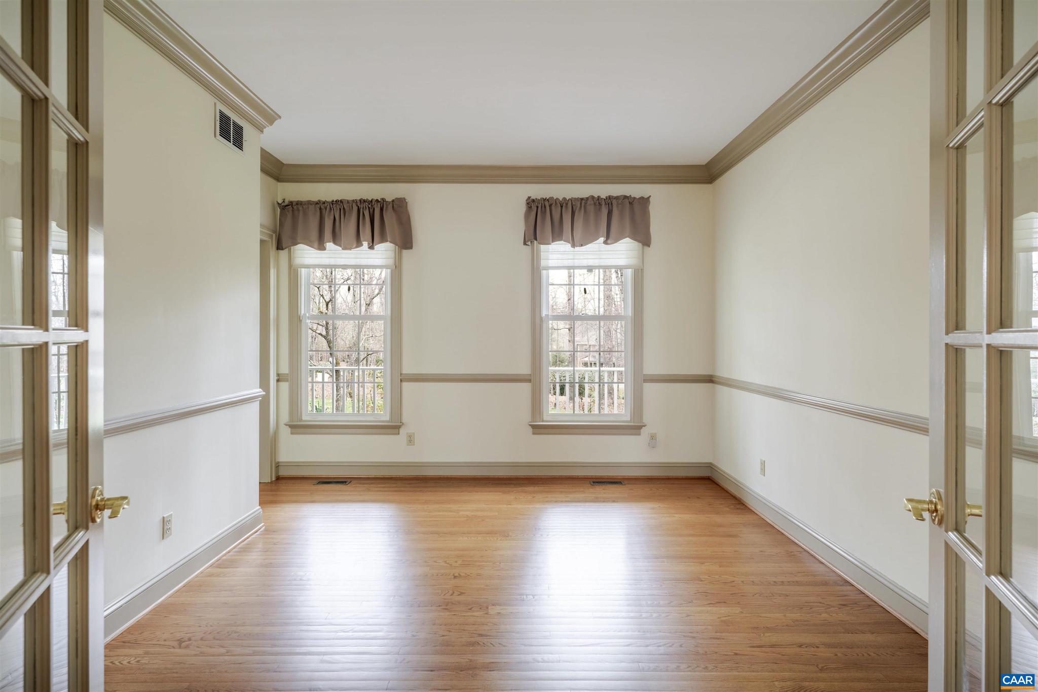 BEAU MONT FARM - Residential