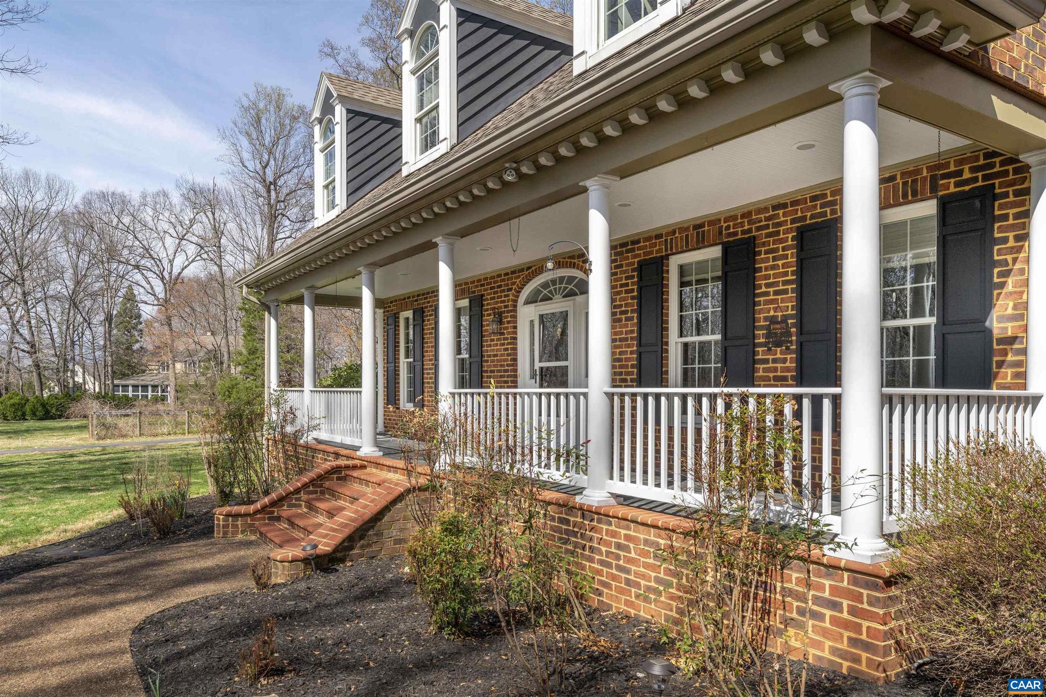 BEAU MONT FARM - Residential