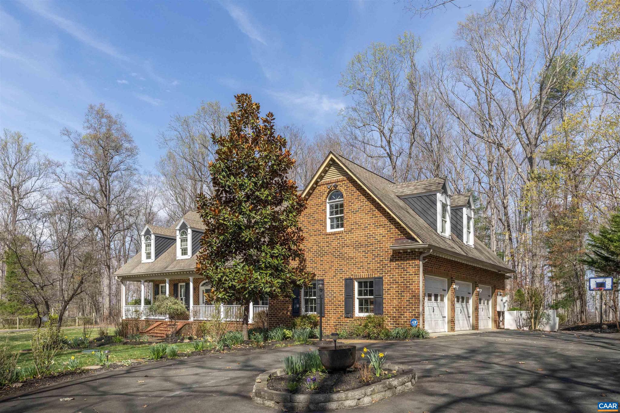 BEAU MONT FARM - Residential