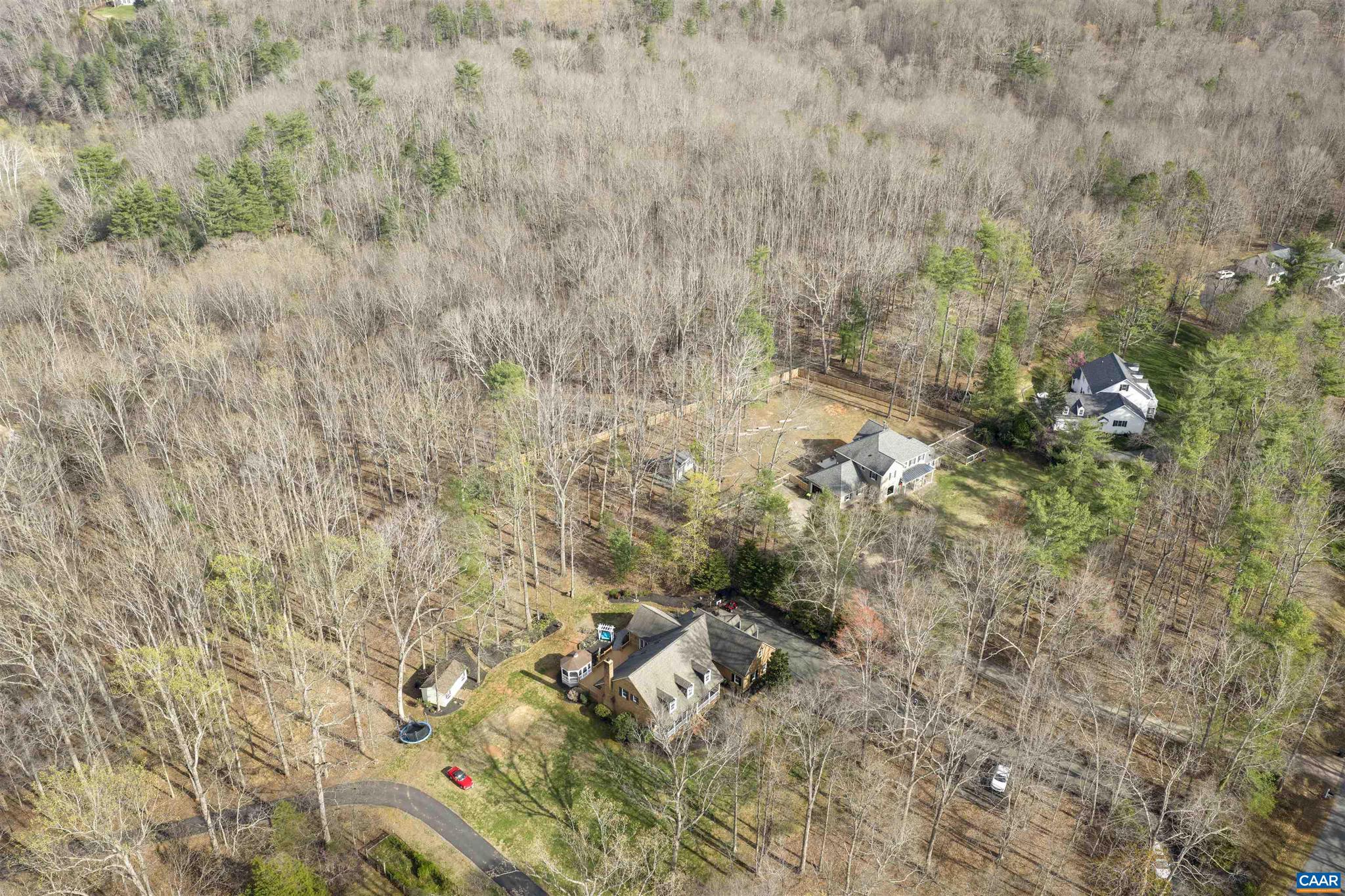 BEAU MONT FARM - Residential