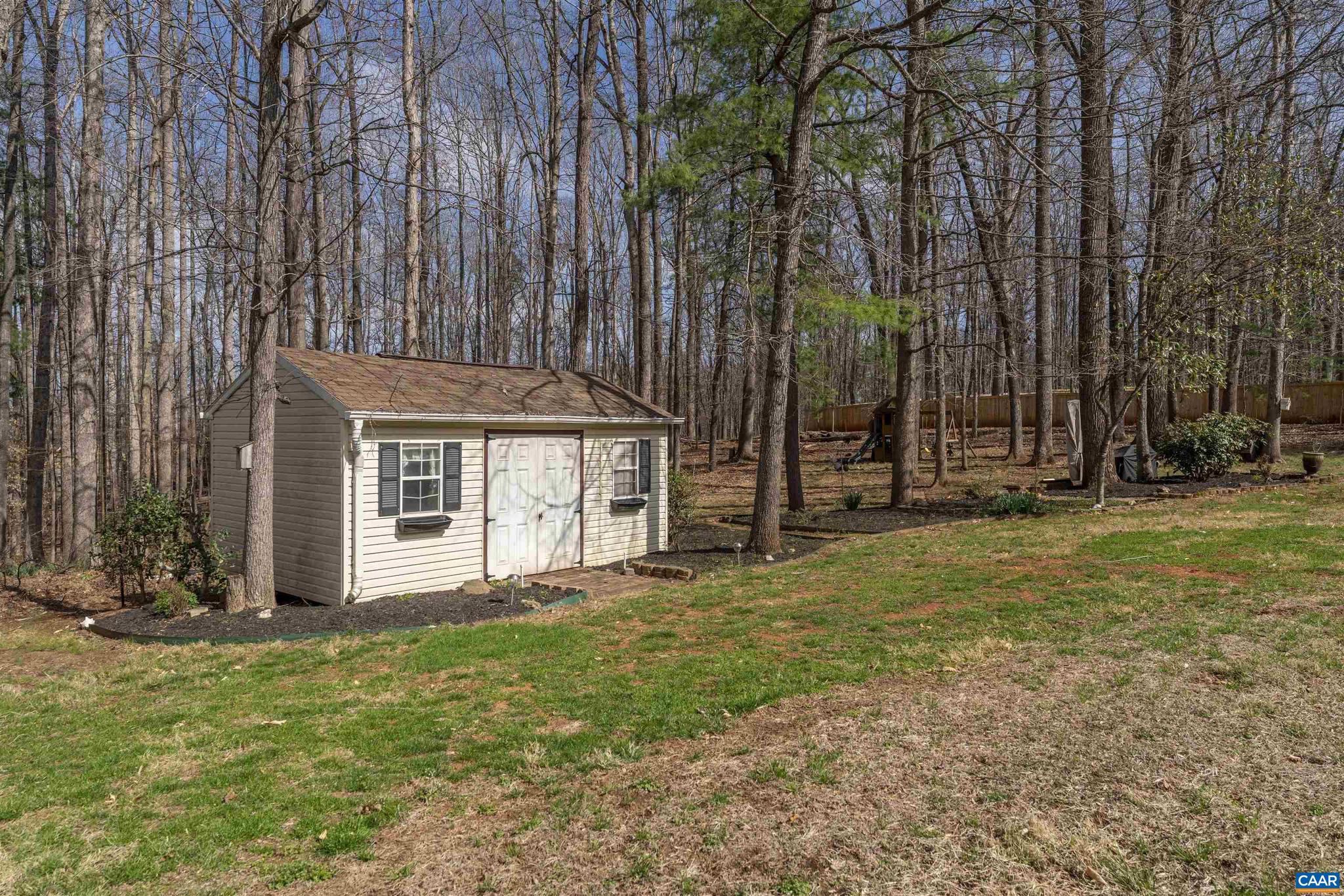 BEAU MONT FARM - Residential