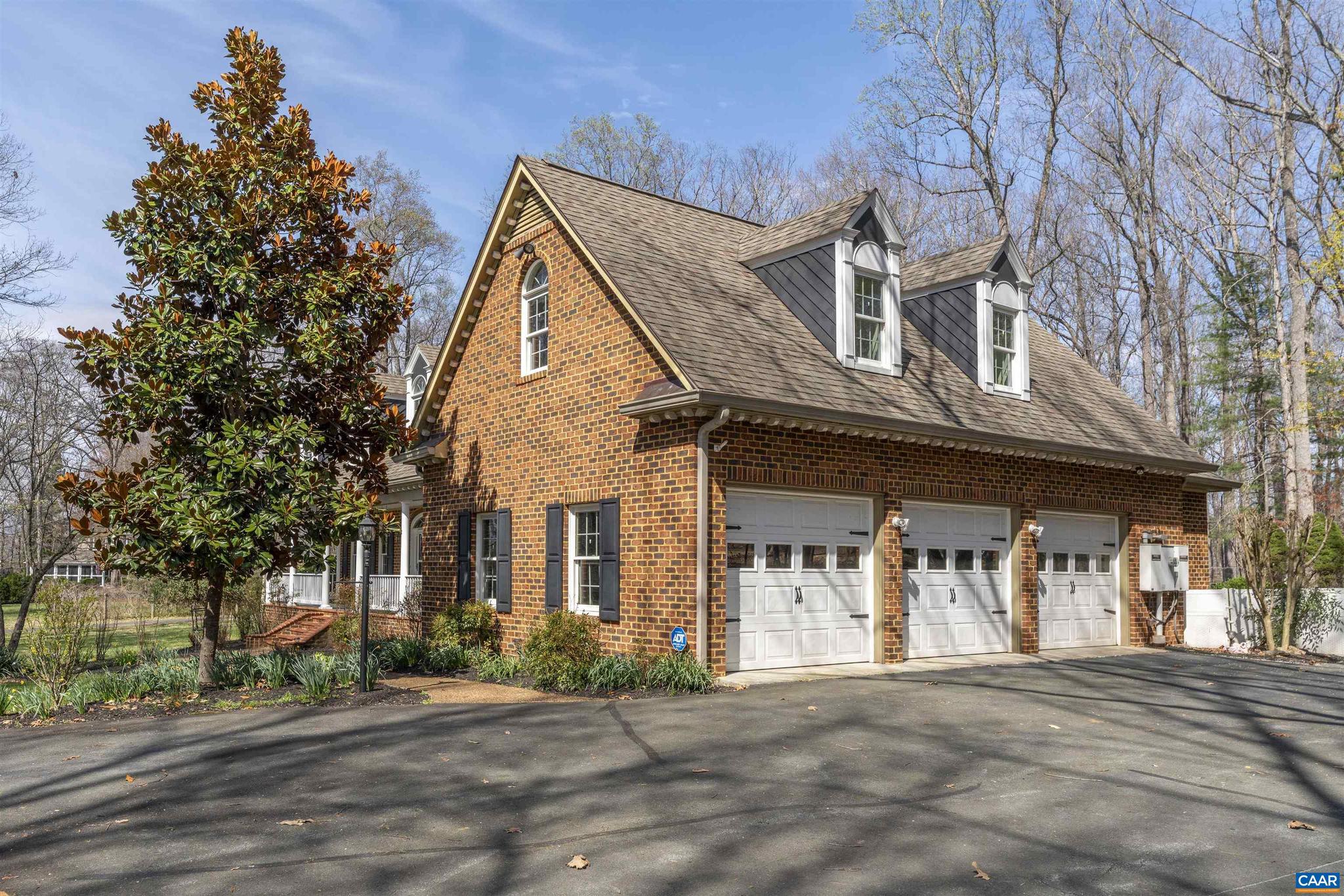 BEAU MONT FARM - Residential