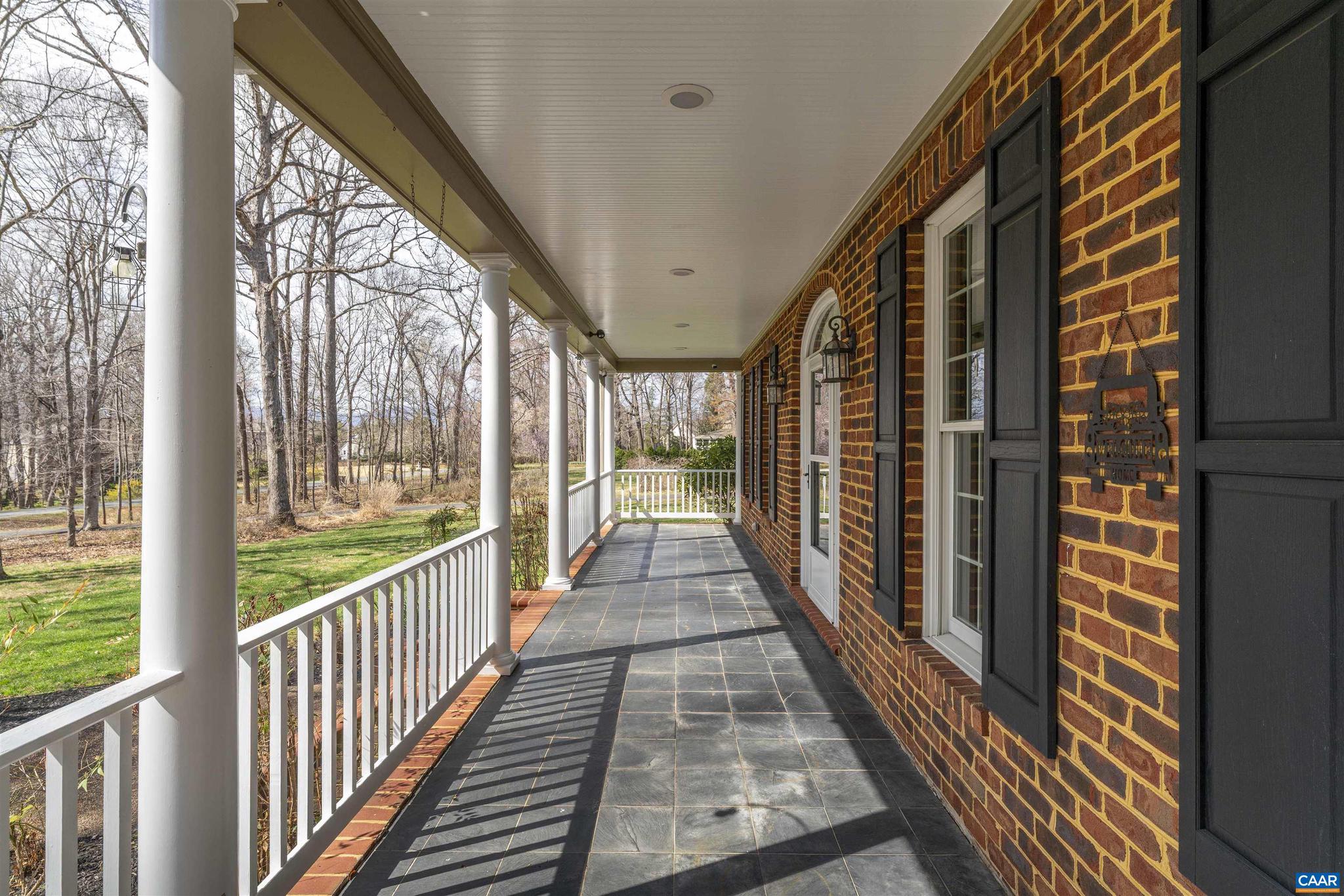 BEAU MONT FARM - Residential