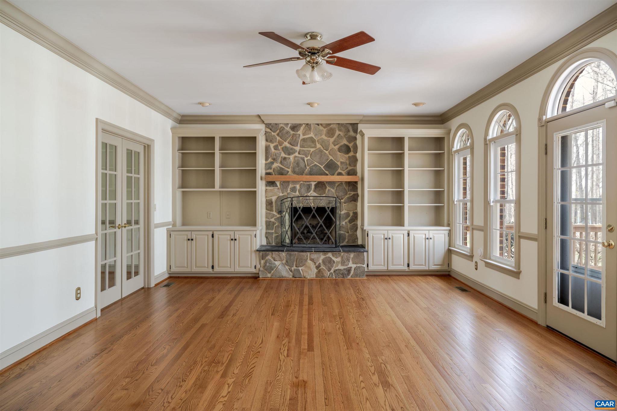 BEAU MONT FARM - Residential