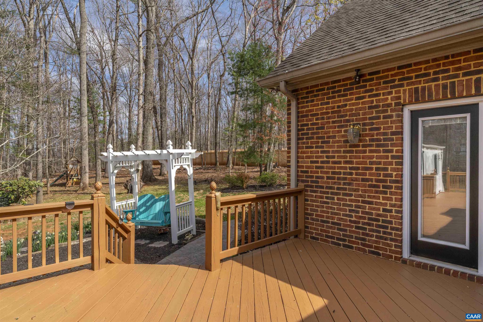 BEAU MONT FARM - Residential