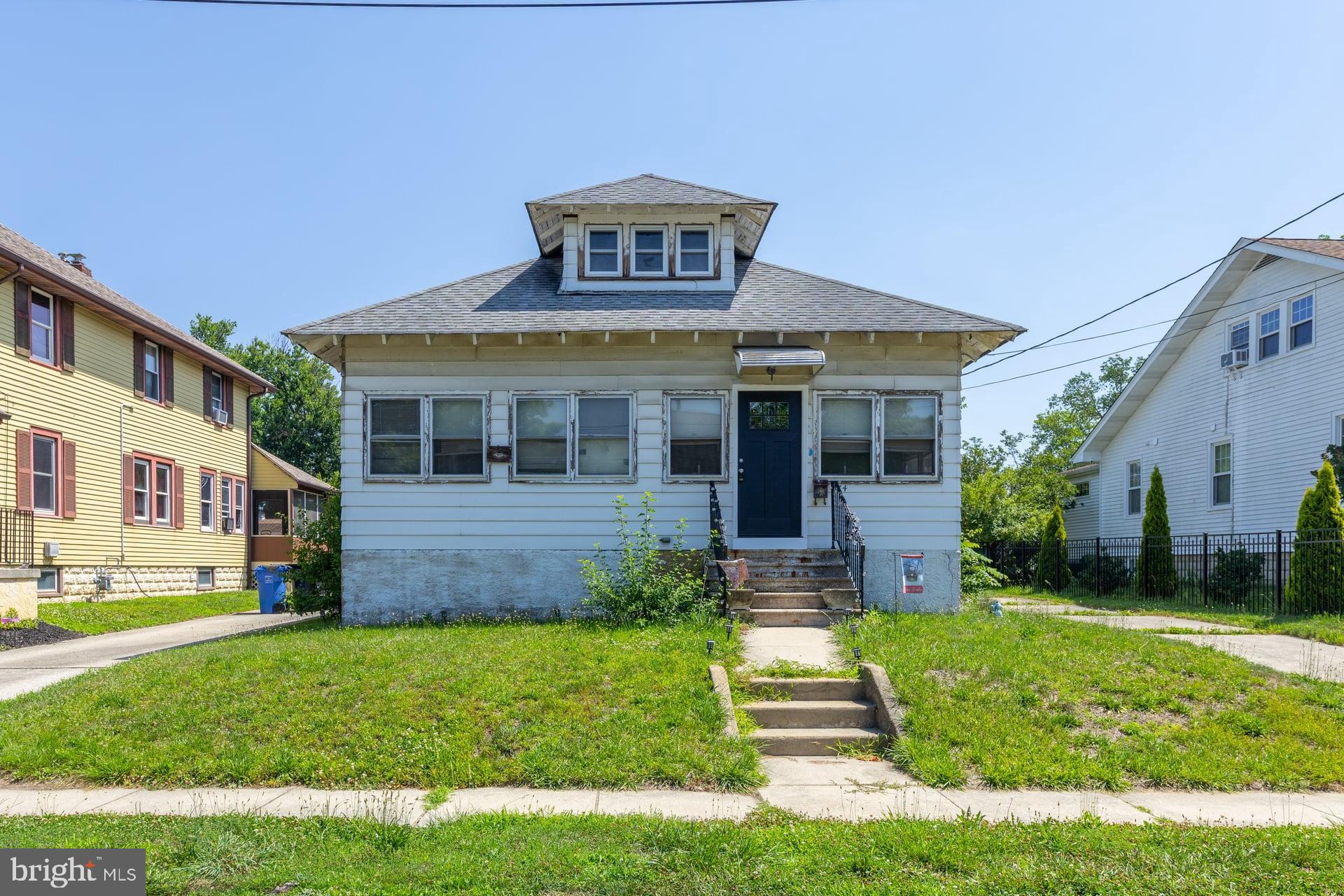 774 FAIRVIEW DRIVE