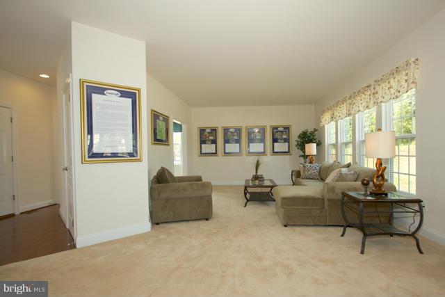 FORGE CROSSING - Residential