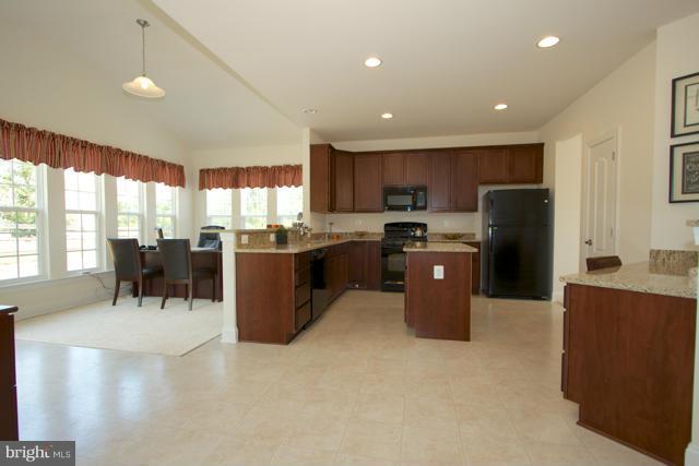 FORGE CROSSING - Residential