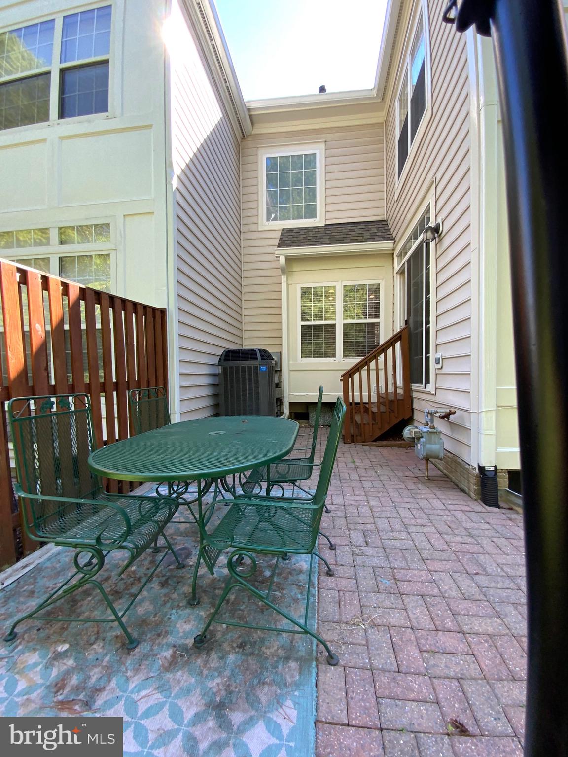 5722 GOVERNORS POND CIRCLE