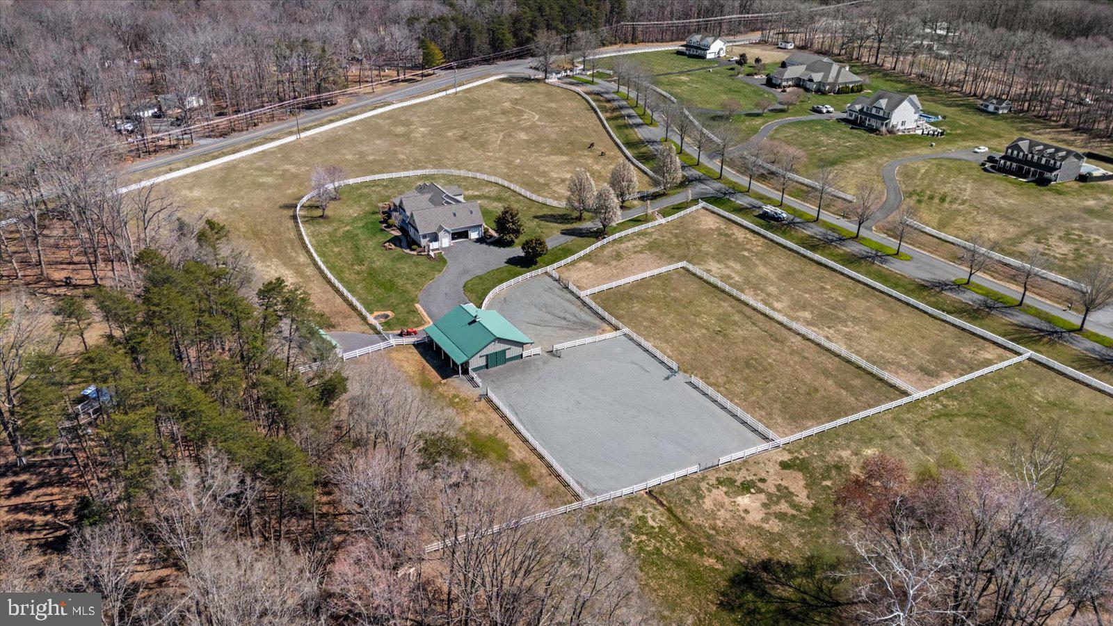 MEADOWLAND - Residential