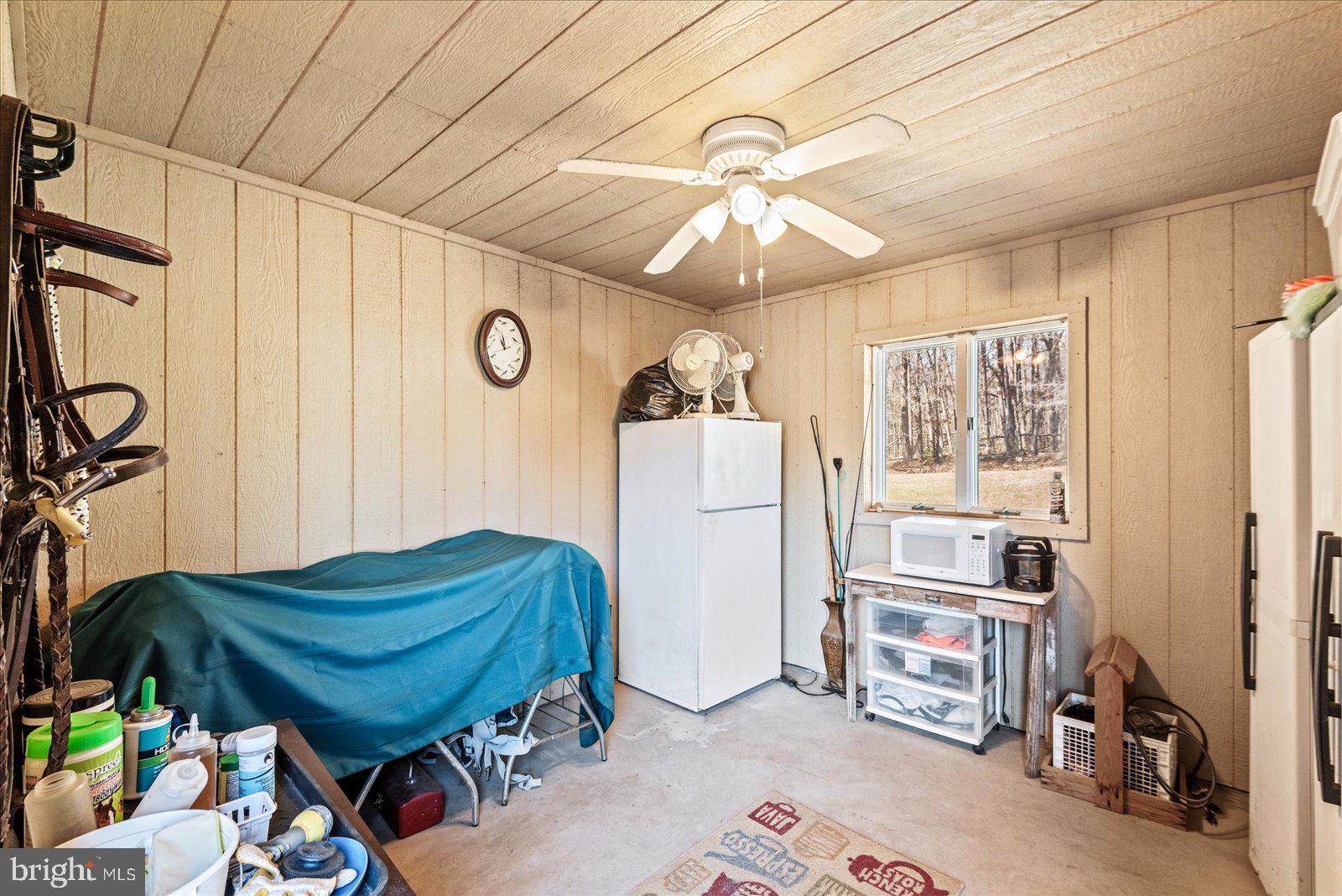 MEADOWLAND - Residential