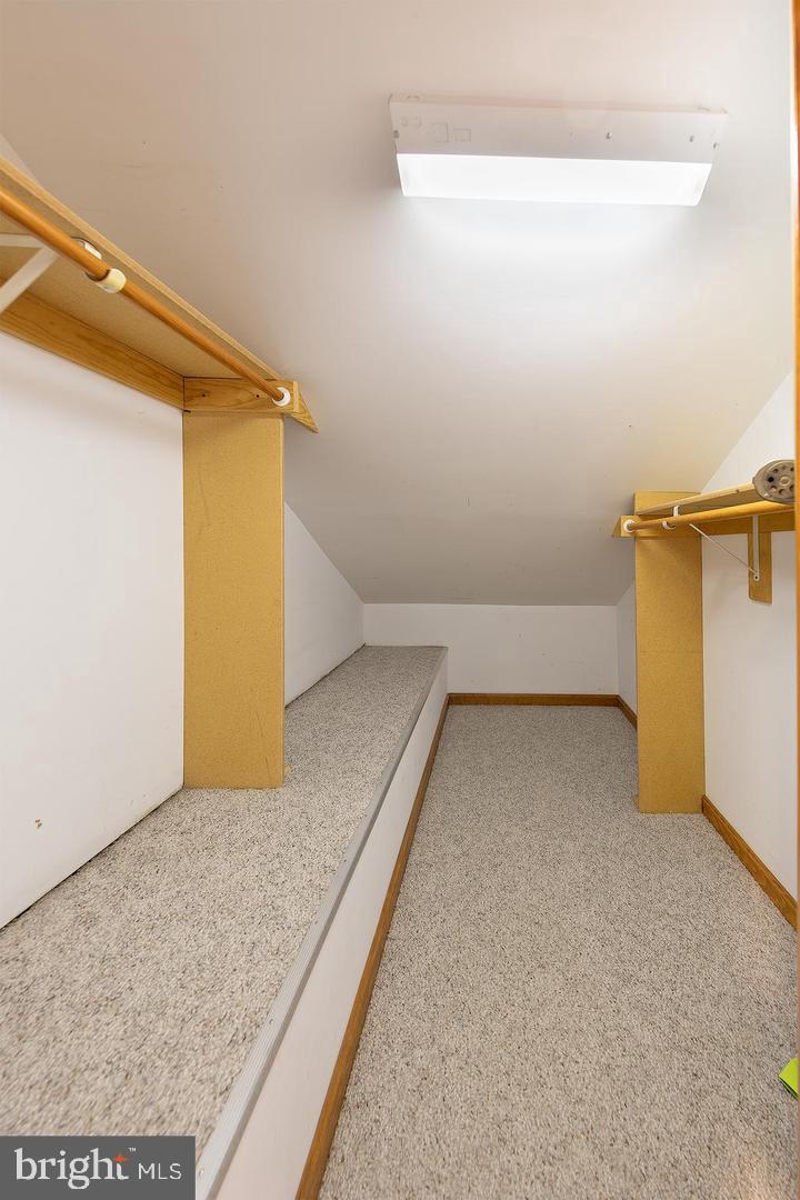 WILLIAMS - Residential Lease