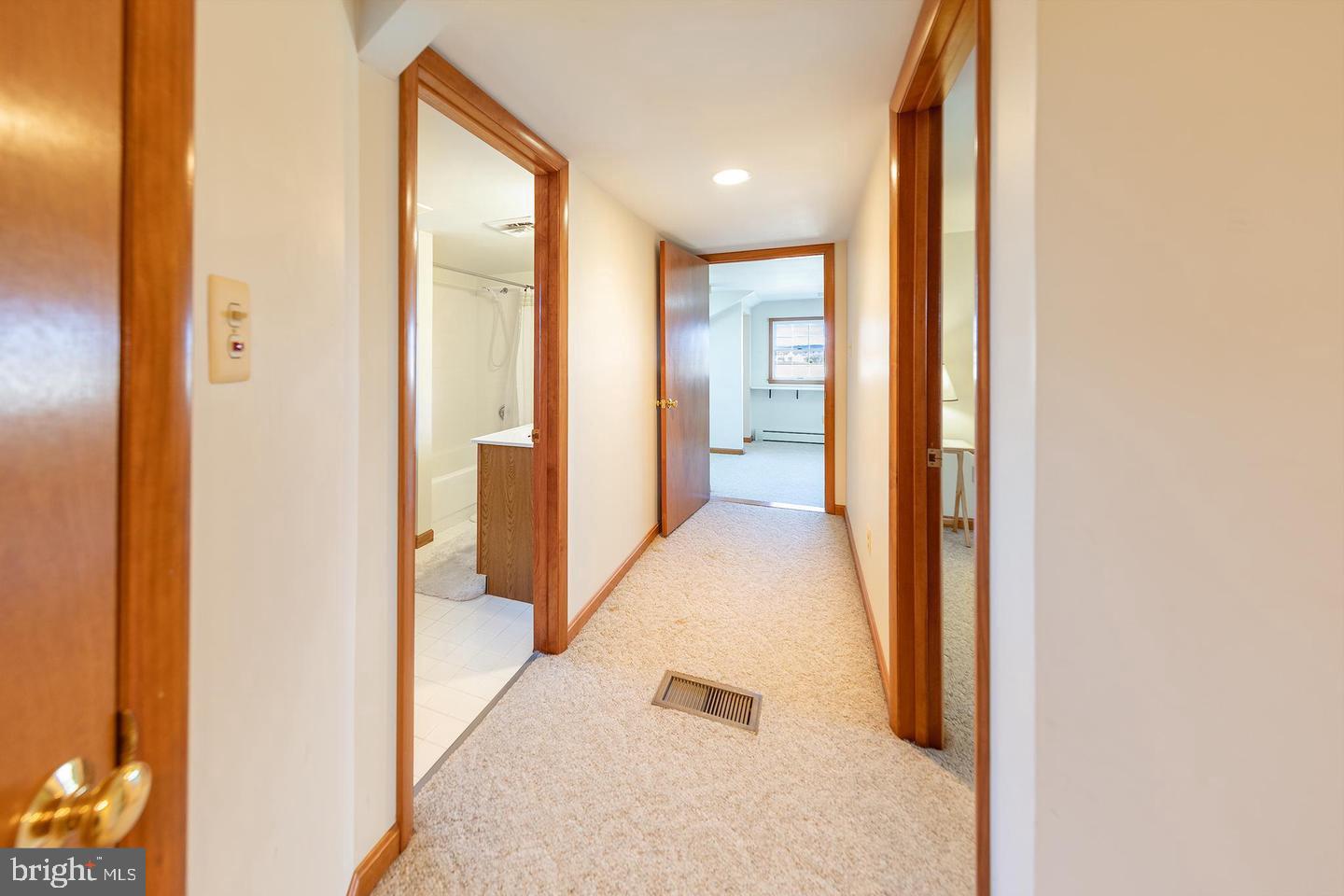 WILLIAMS - Residential Lease