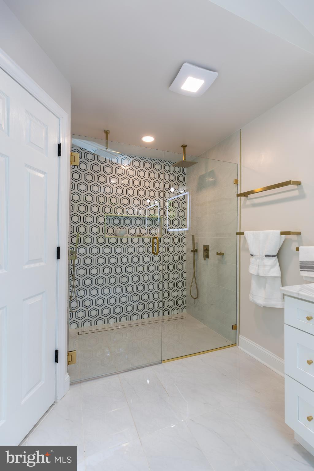 HUNTERS VALLEY MINCHEWS - Residential