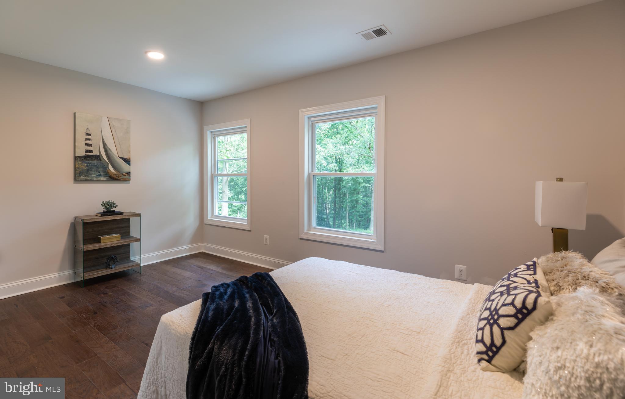 HUNTERS VALLEY MINCHEWS - Residential