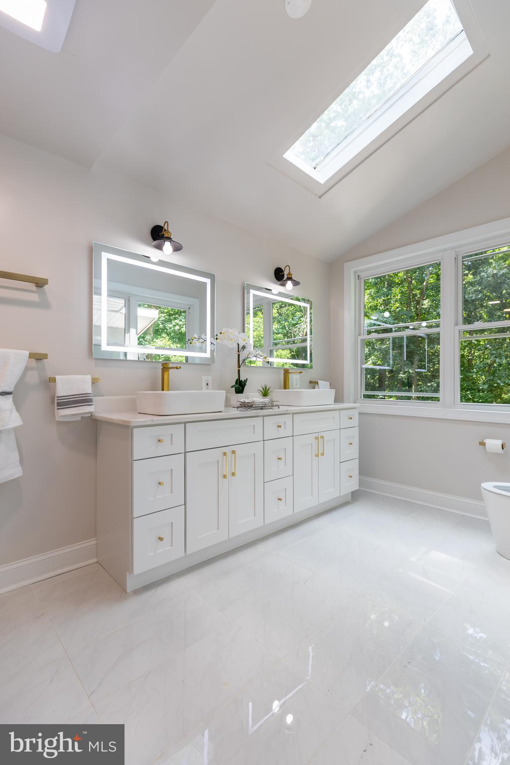 HUNTERS VALLEY MINCHEWS - Residential