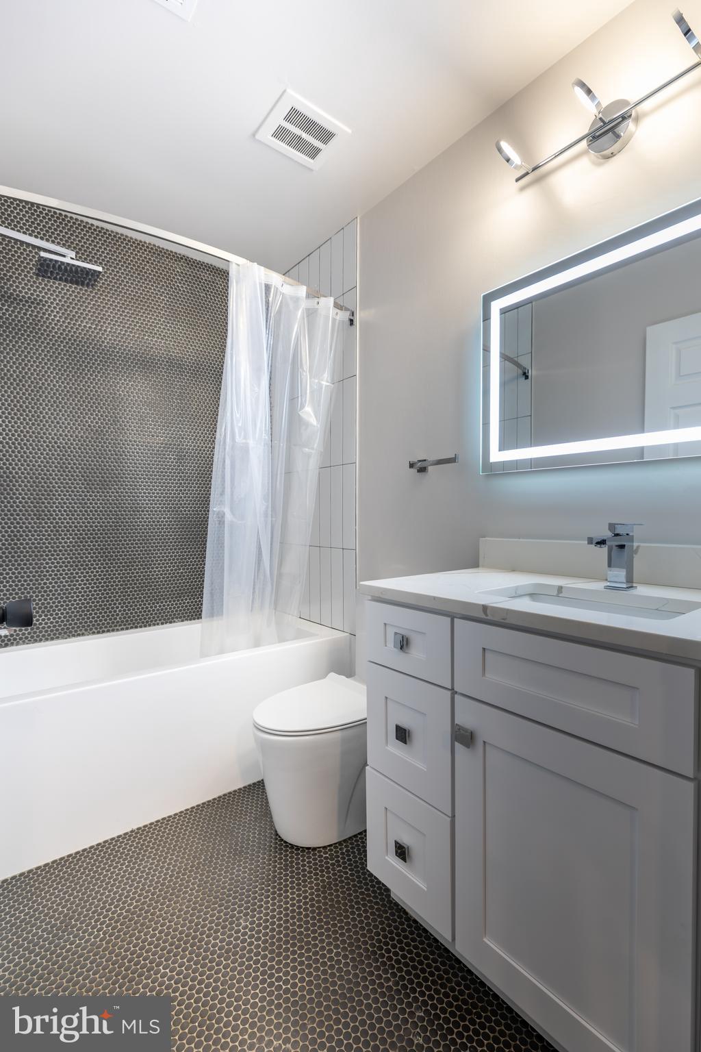 HUNTERS VALLEY MINCHEWS - Residential