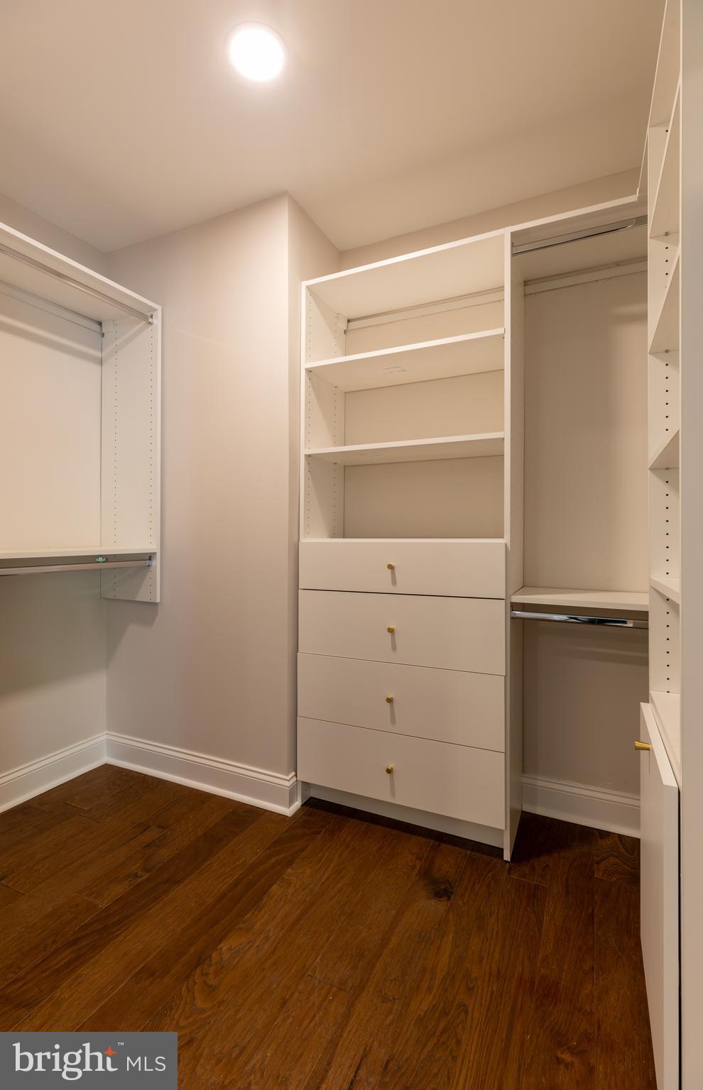 HUNTERS VALLEY MINCHEWS - Residential