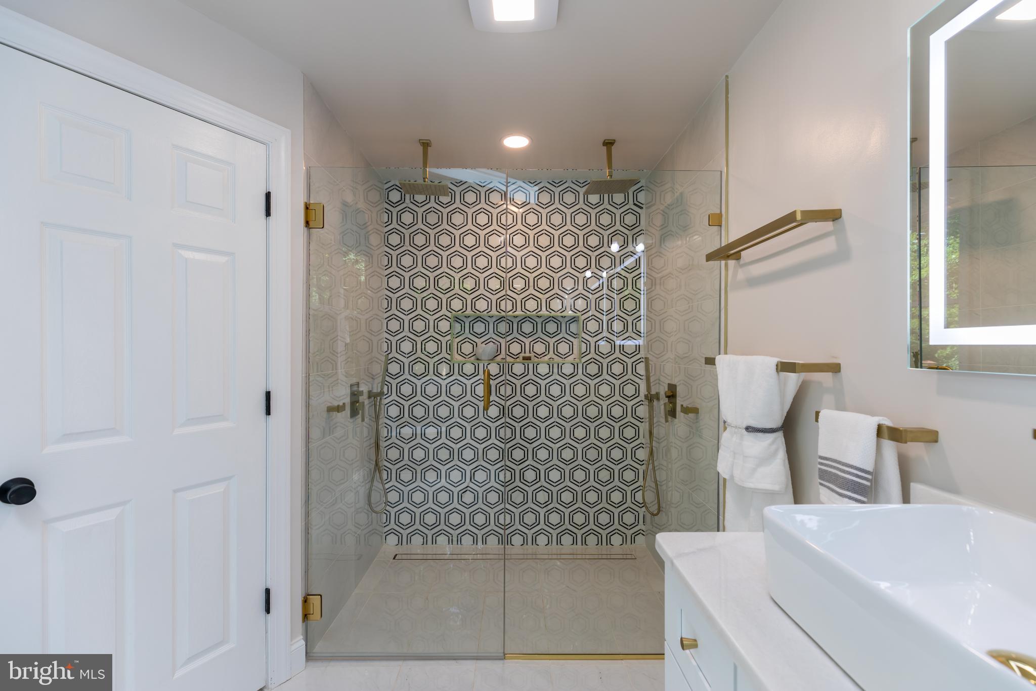 HUNTERS VALLEY MINCHEWS - Residential