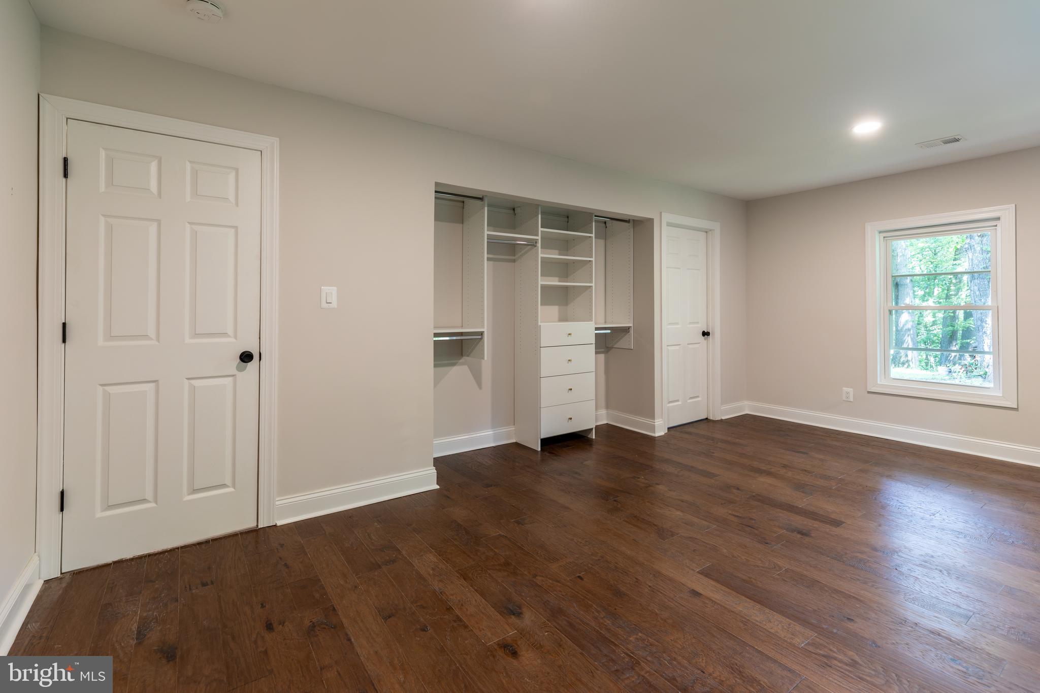 HUNTERS VALLEY MINCHEWS - Residential