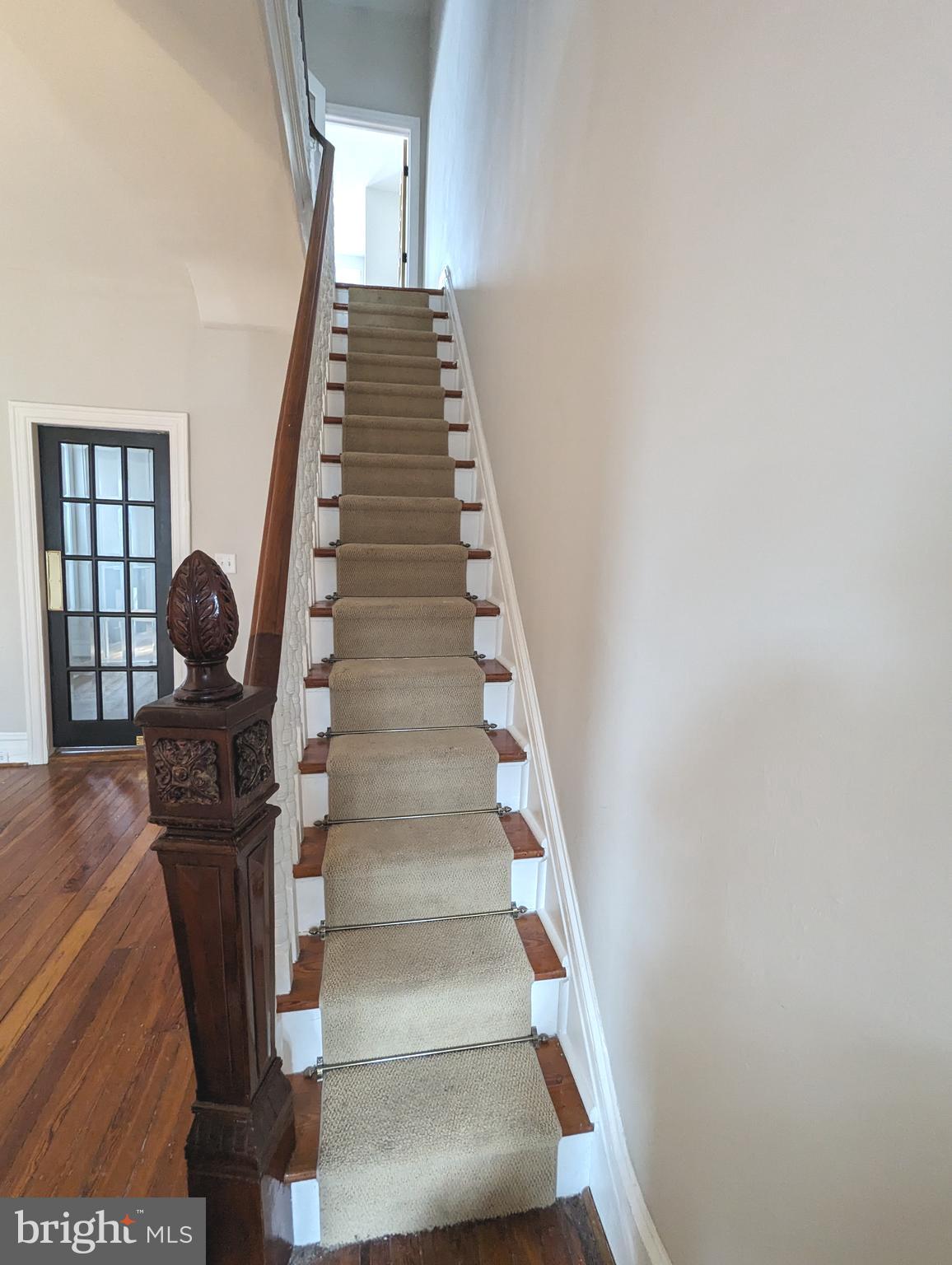 FAIRMOUNT - Residential
