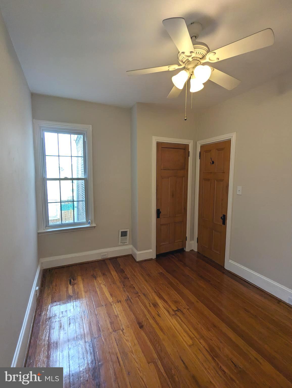 FAIRMOUNT - Residential
