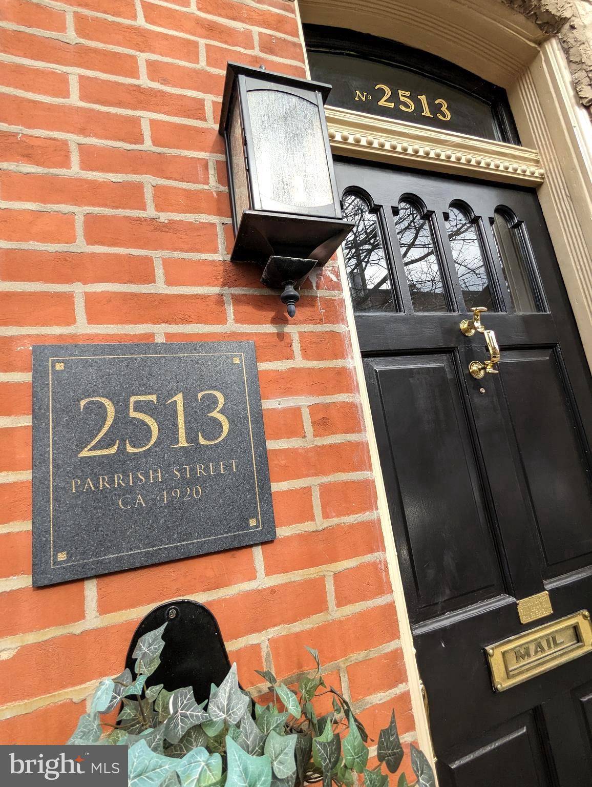 FAIRMOUNT - Residential