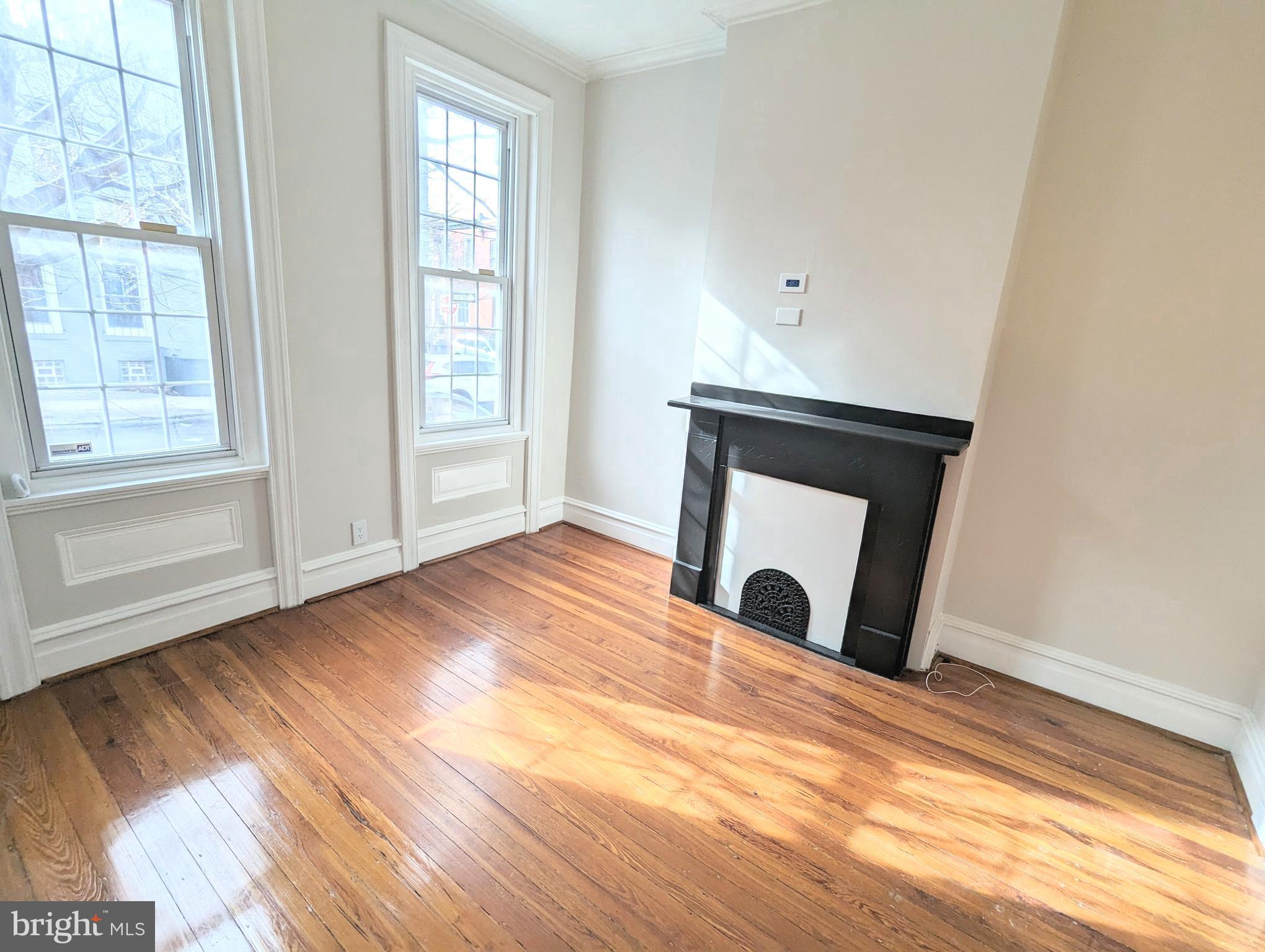 FAIRMOUNT - Residential