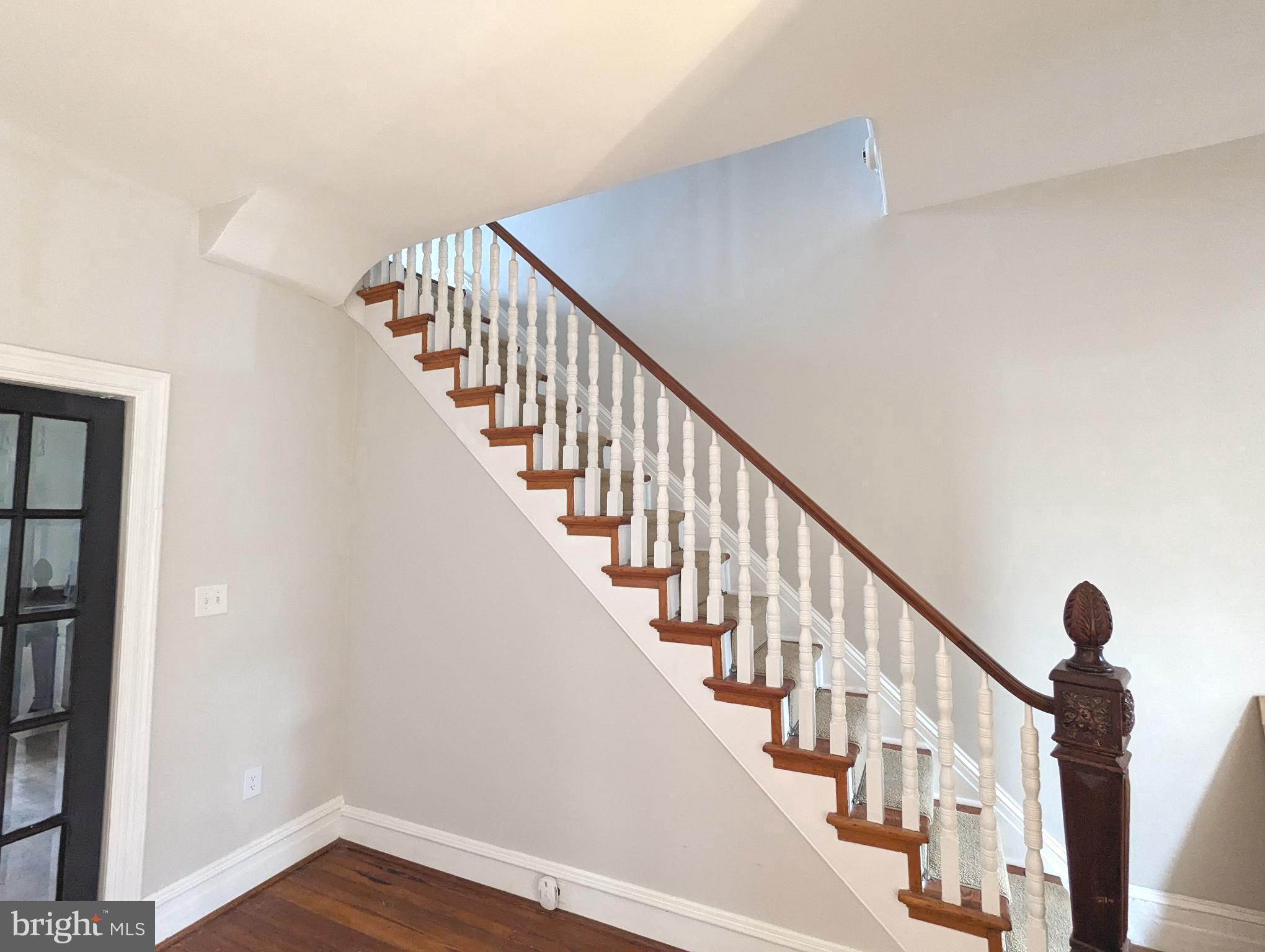 FAIRMOUNT - Residential