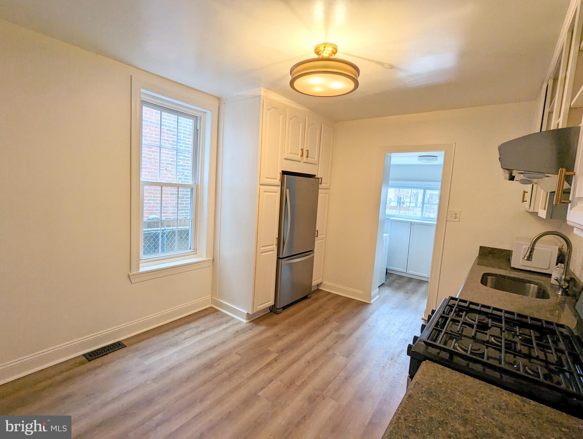 FAIRMOUNT - Residential