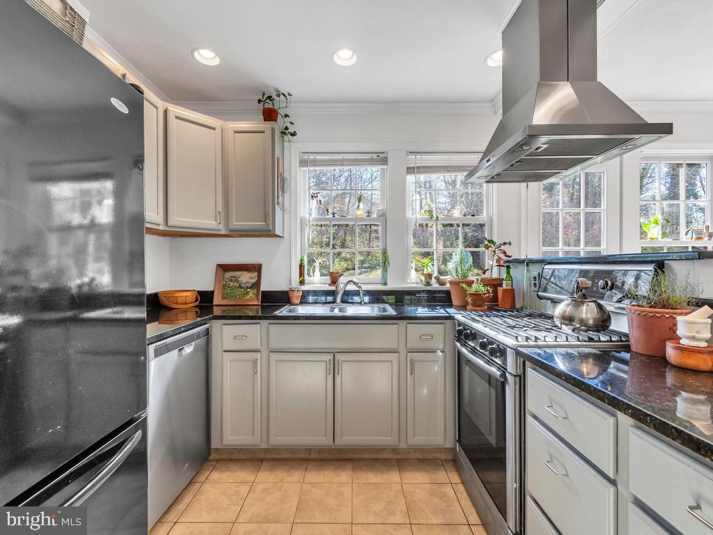 TERRACE GARDENS - Residential