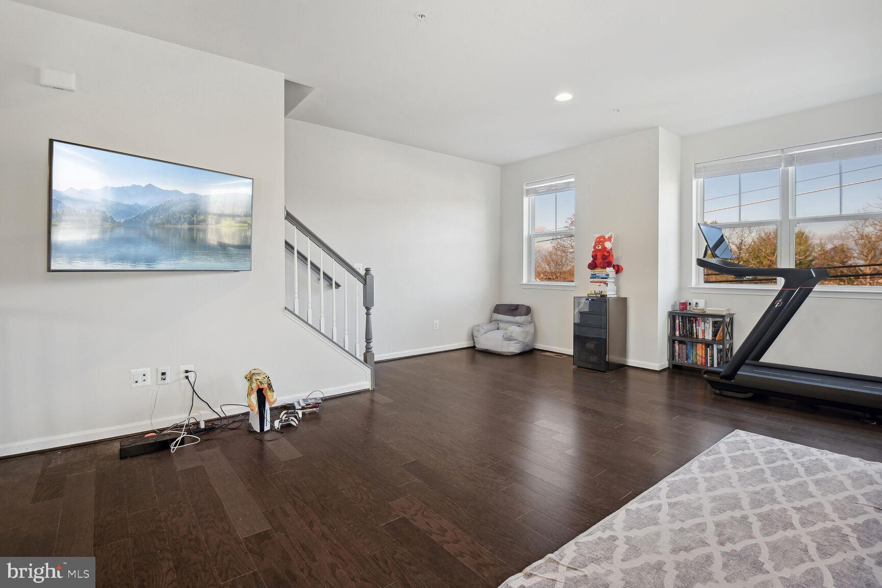 TRAVILAH STATION - Residential Lease