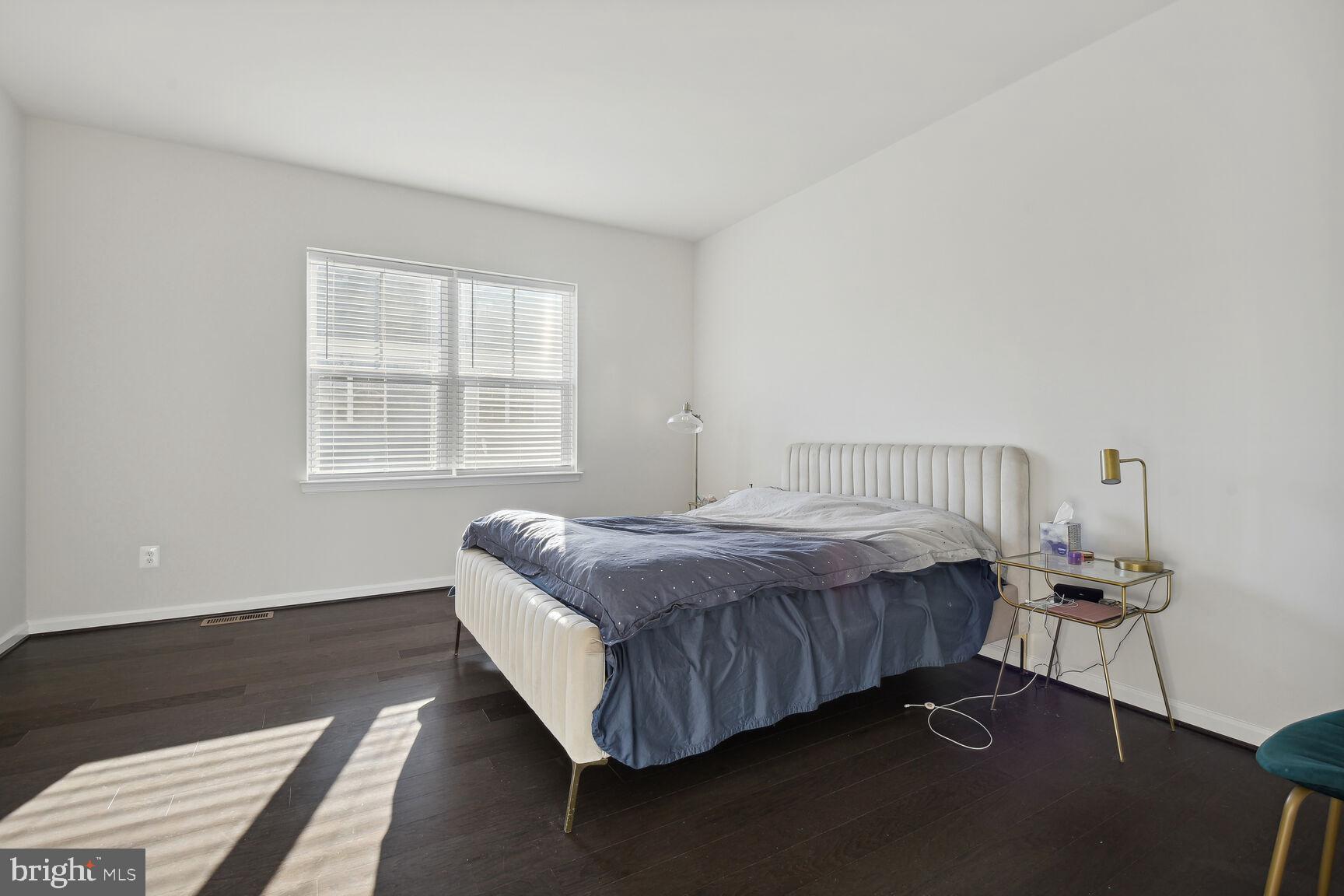 TRAVILAH STATION - Residential Lease