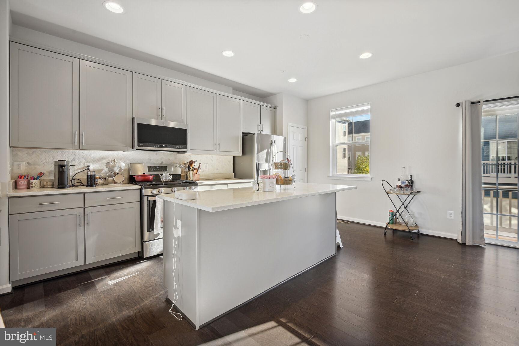 TRAVILAH STATION - Residential Lease