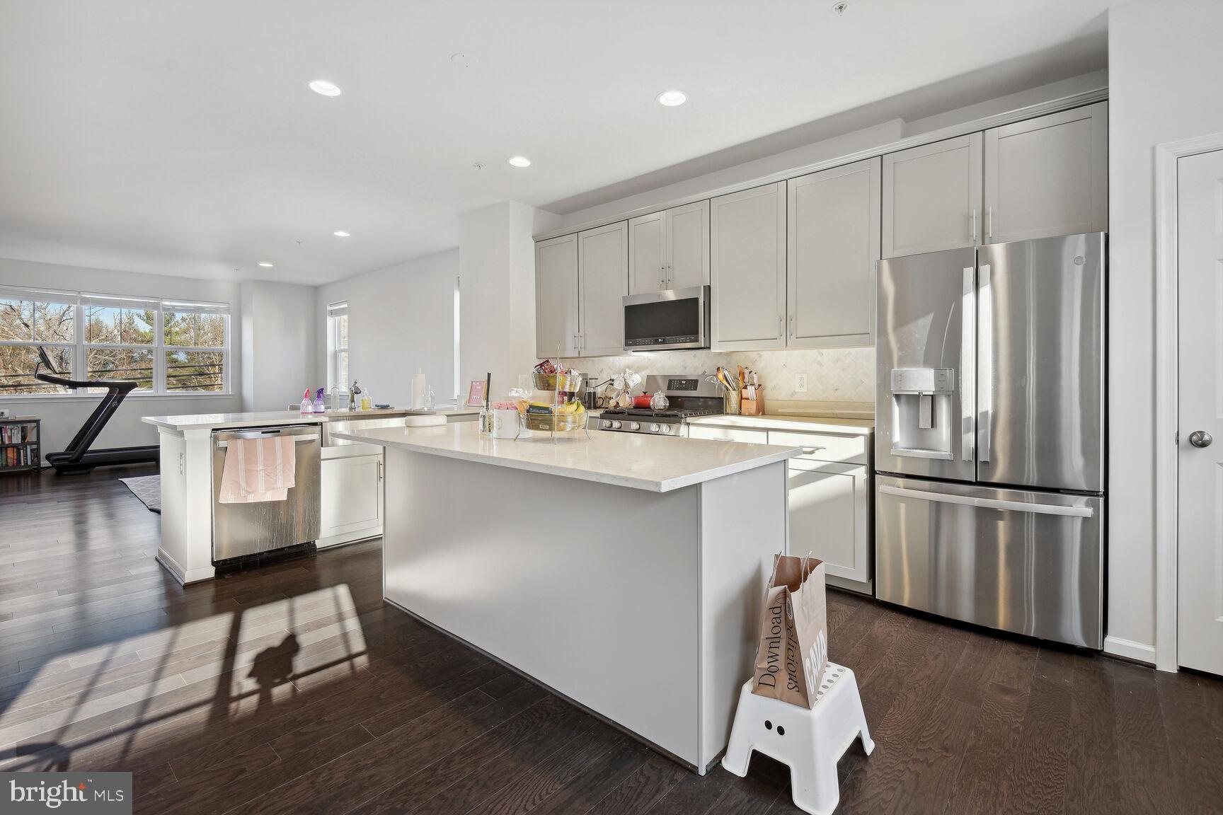 TRAVILAH STATION - Residential Lease