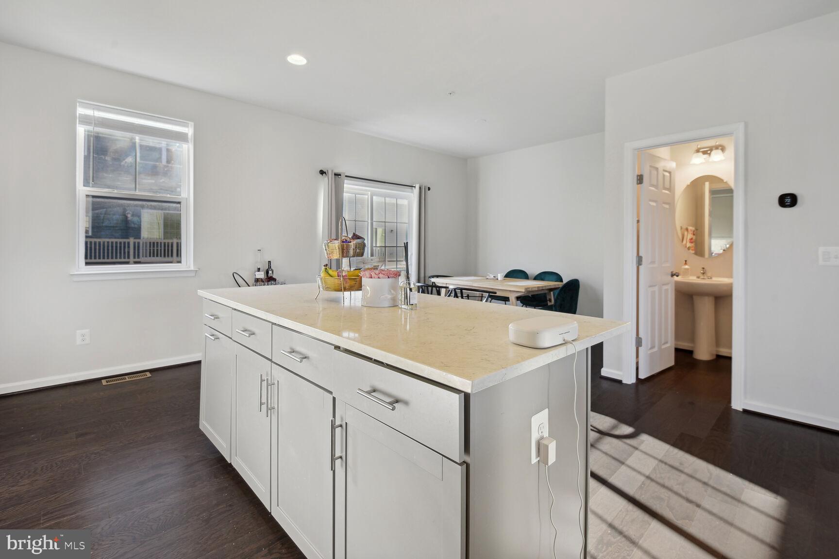 TRAVILAH STATION - Residential Lease