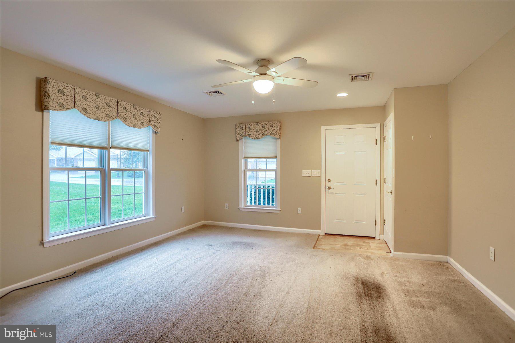 12 CREEK BANK DRIVE