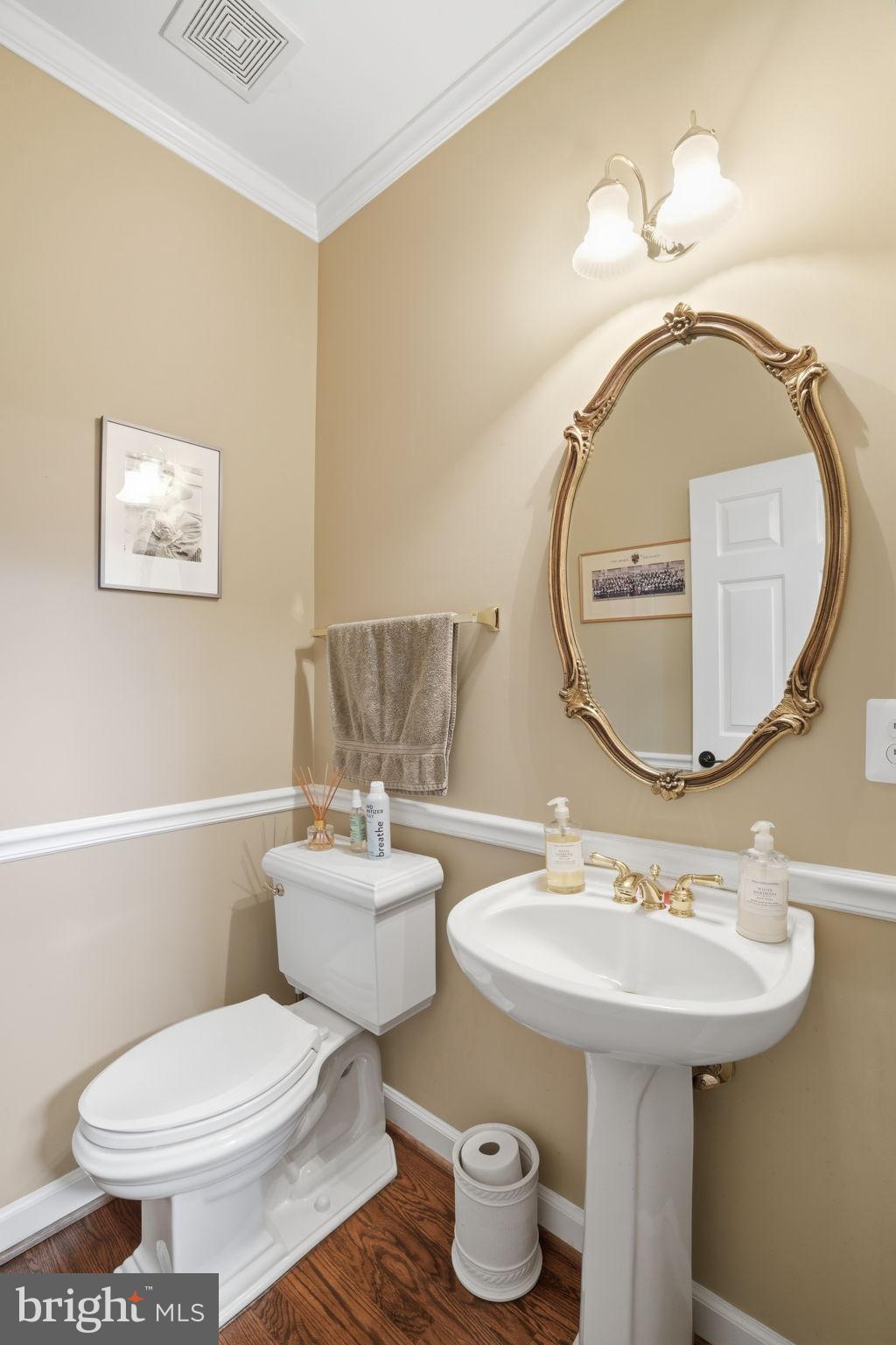 OLD TOWN GREENS - Residential