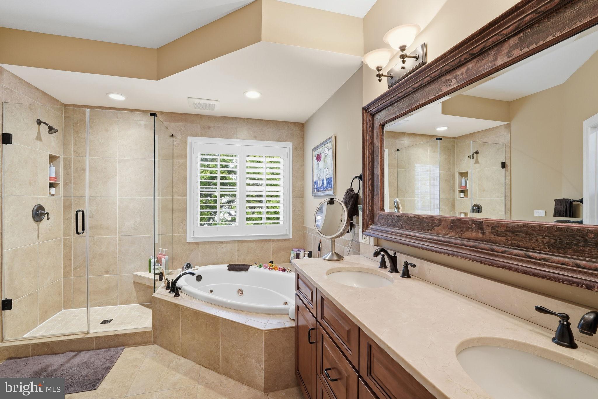 OLD TOWN GREENS - Residential