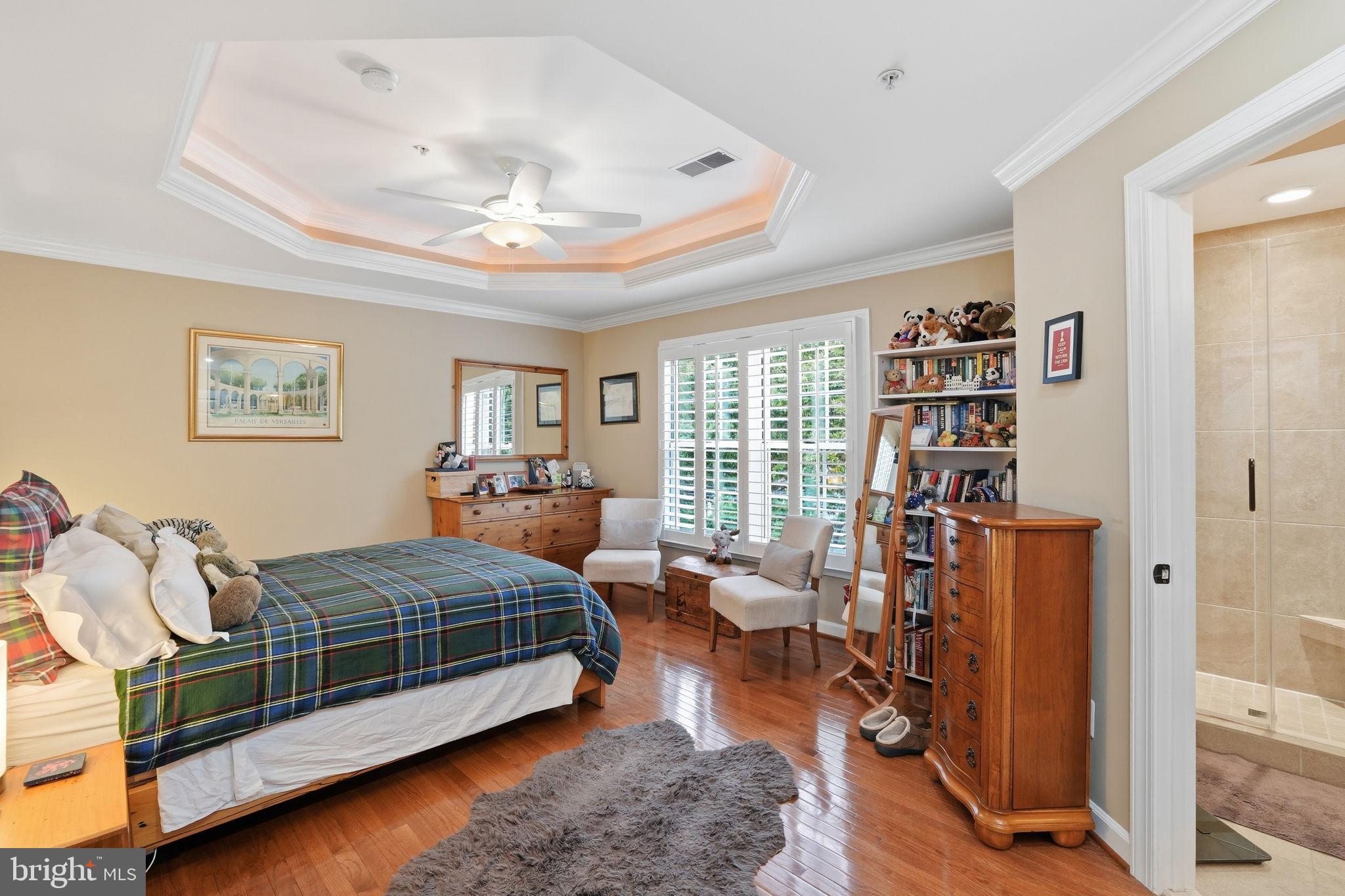 OLD TOWN GREENS - Residential