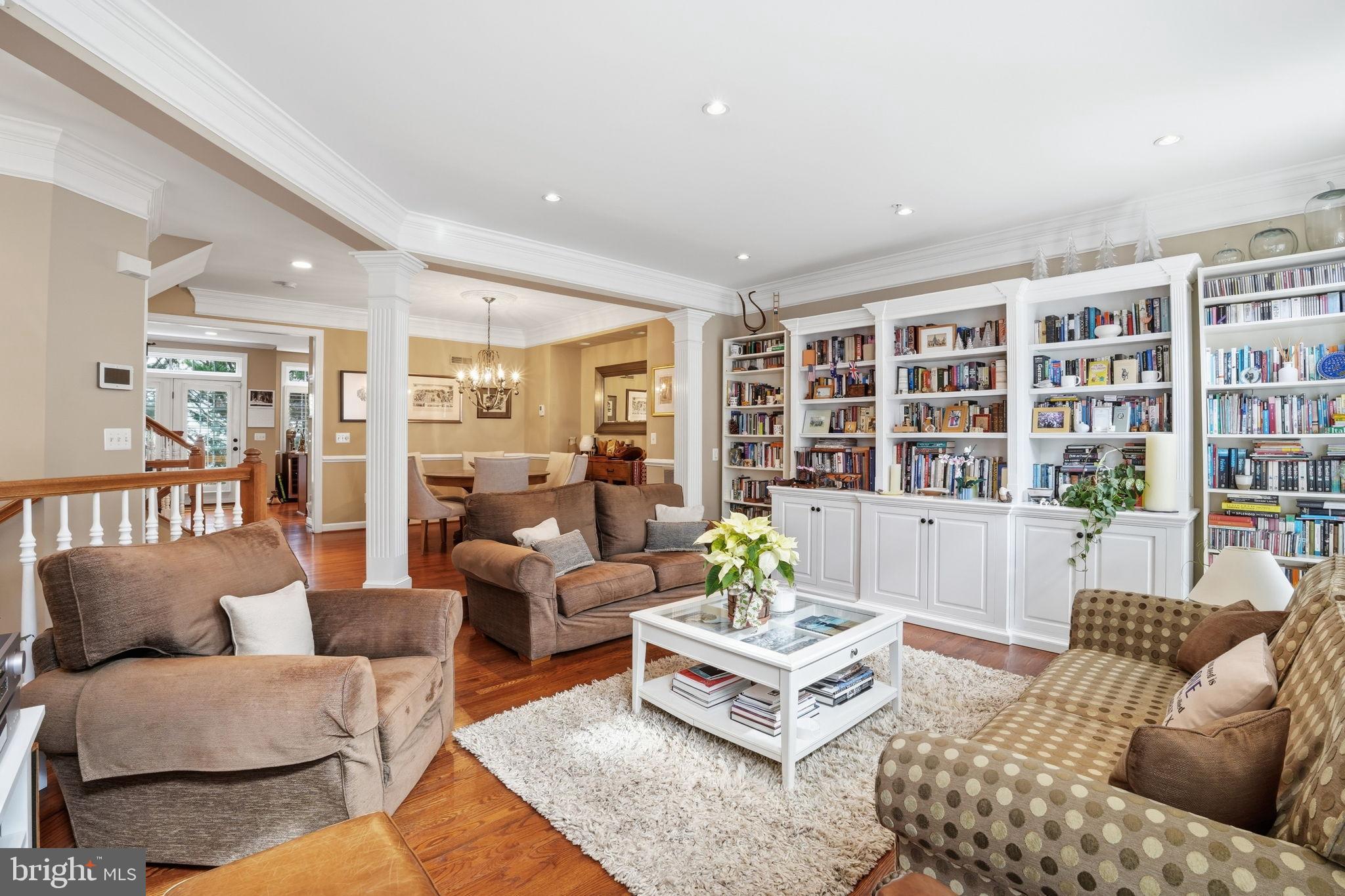 OLD TOWN GREENS - Residential