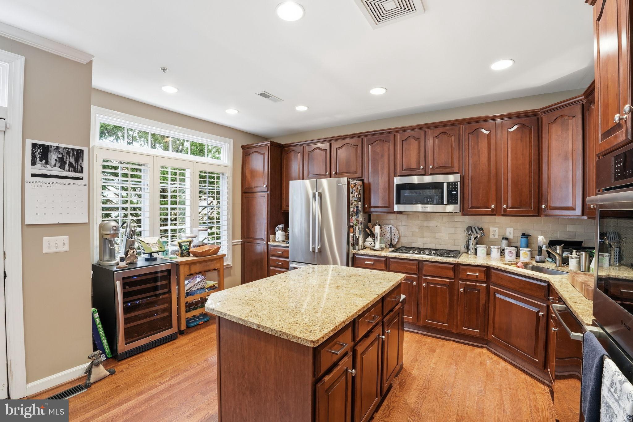 OLD TOWN GREENS - Residential