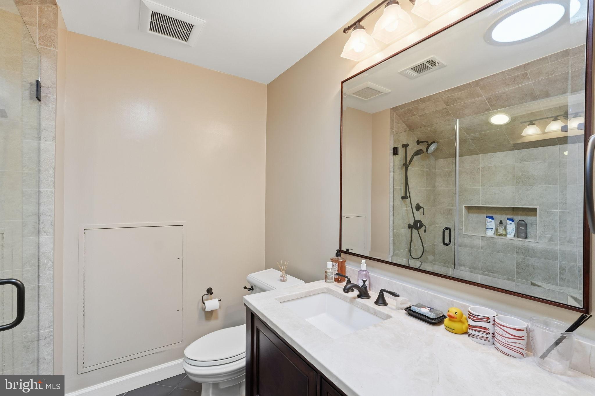 OLD TOWN GREENS - Residential