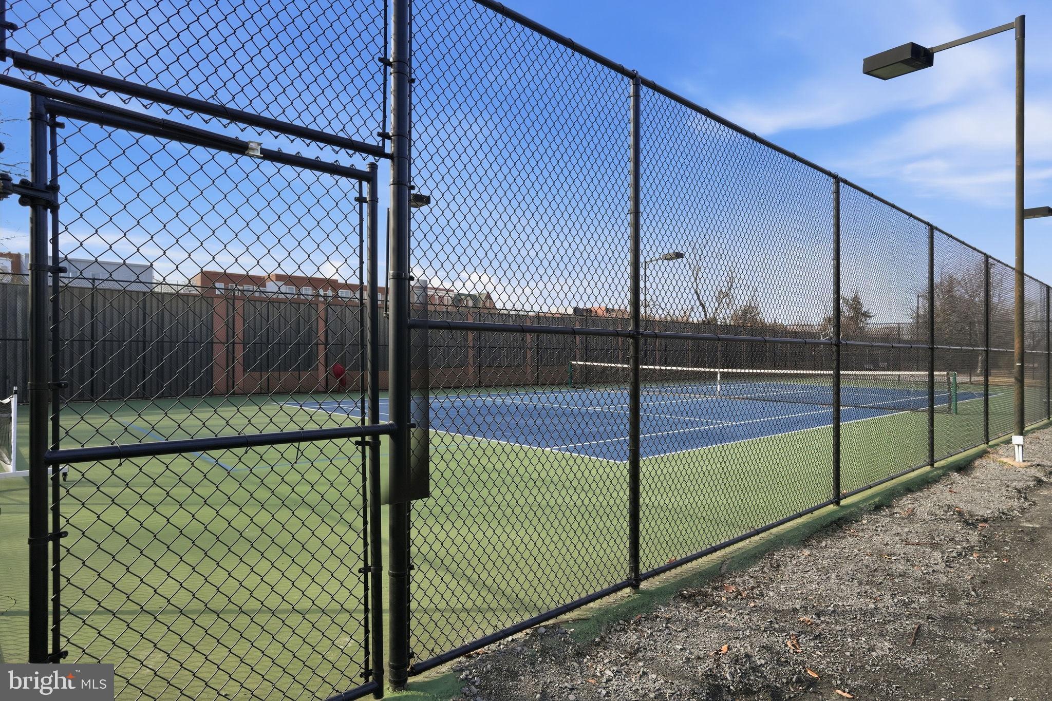 OLD TOWN GREENS - Residential