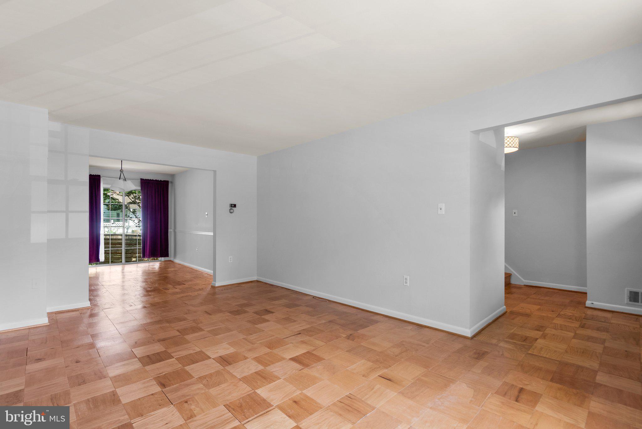 WINDSOR SQUARE - Residential