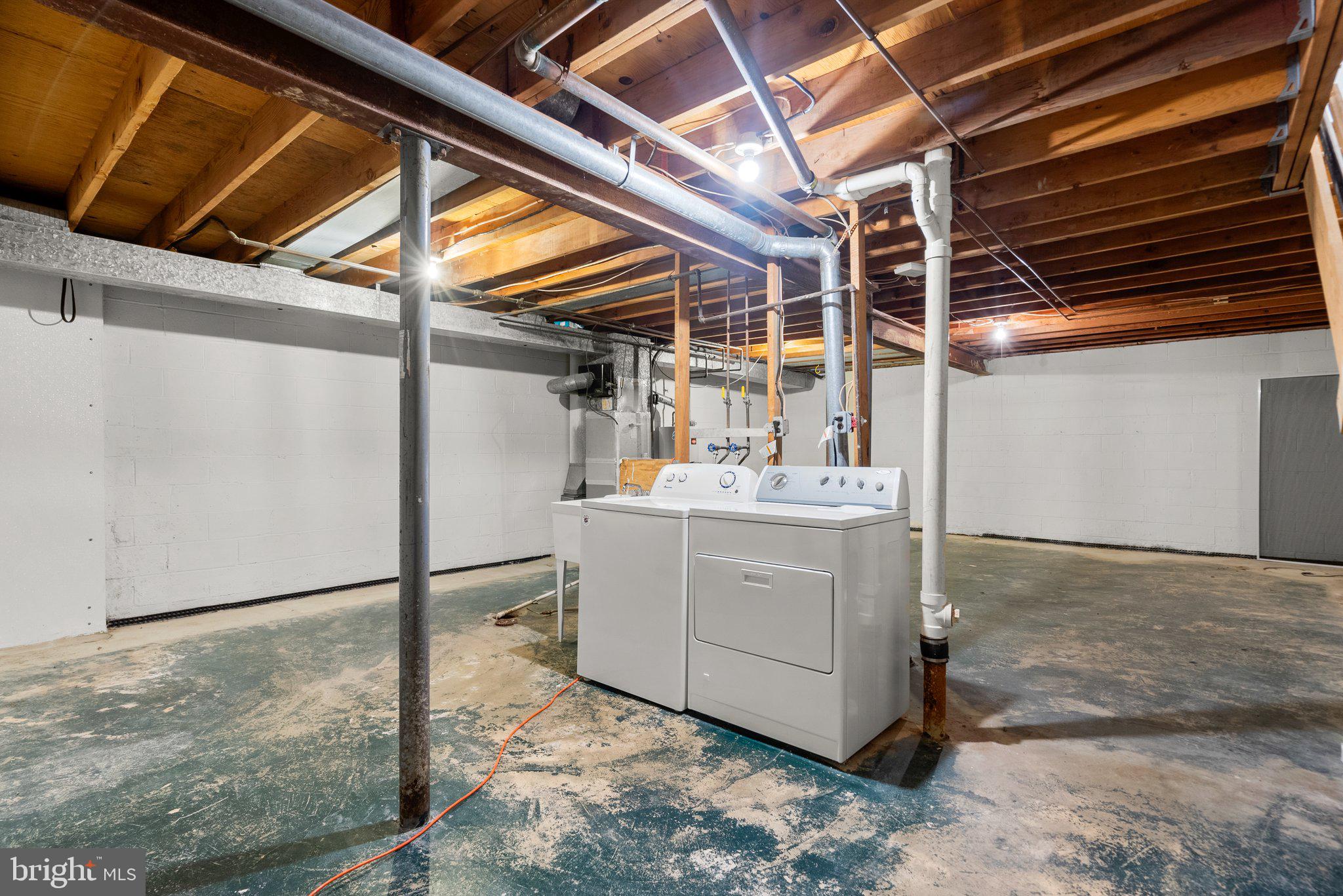 WINDSOR SQUARE - Residential