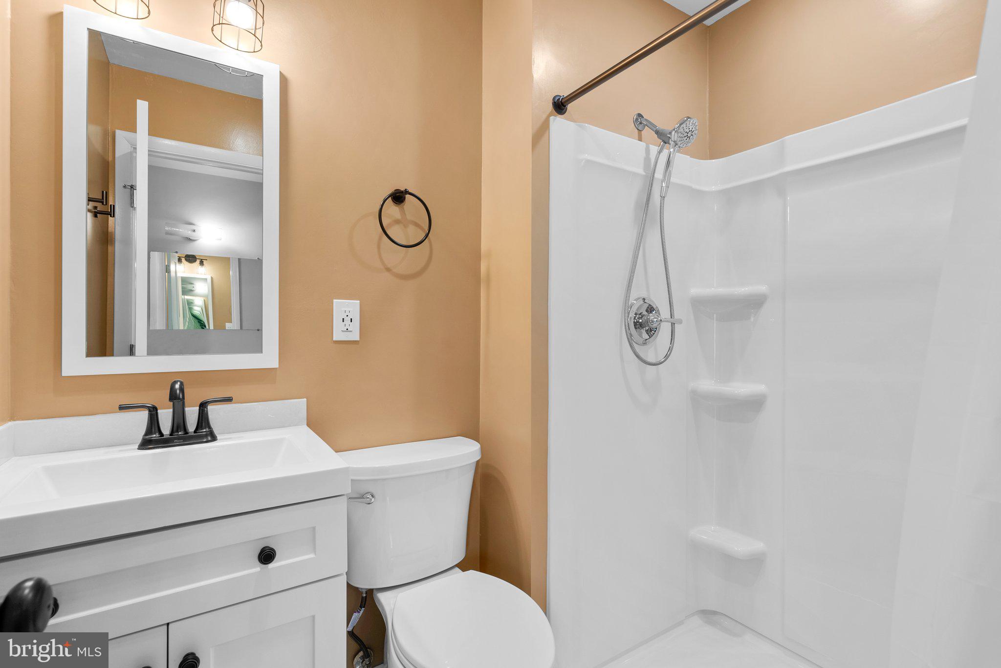 WINDSOR SQUARE - Residential