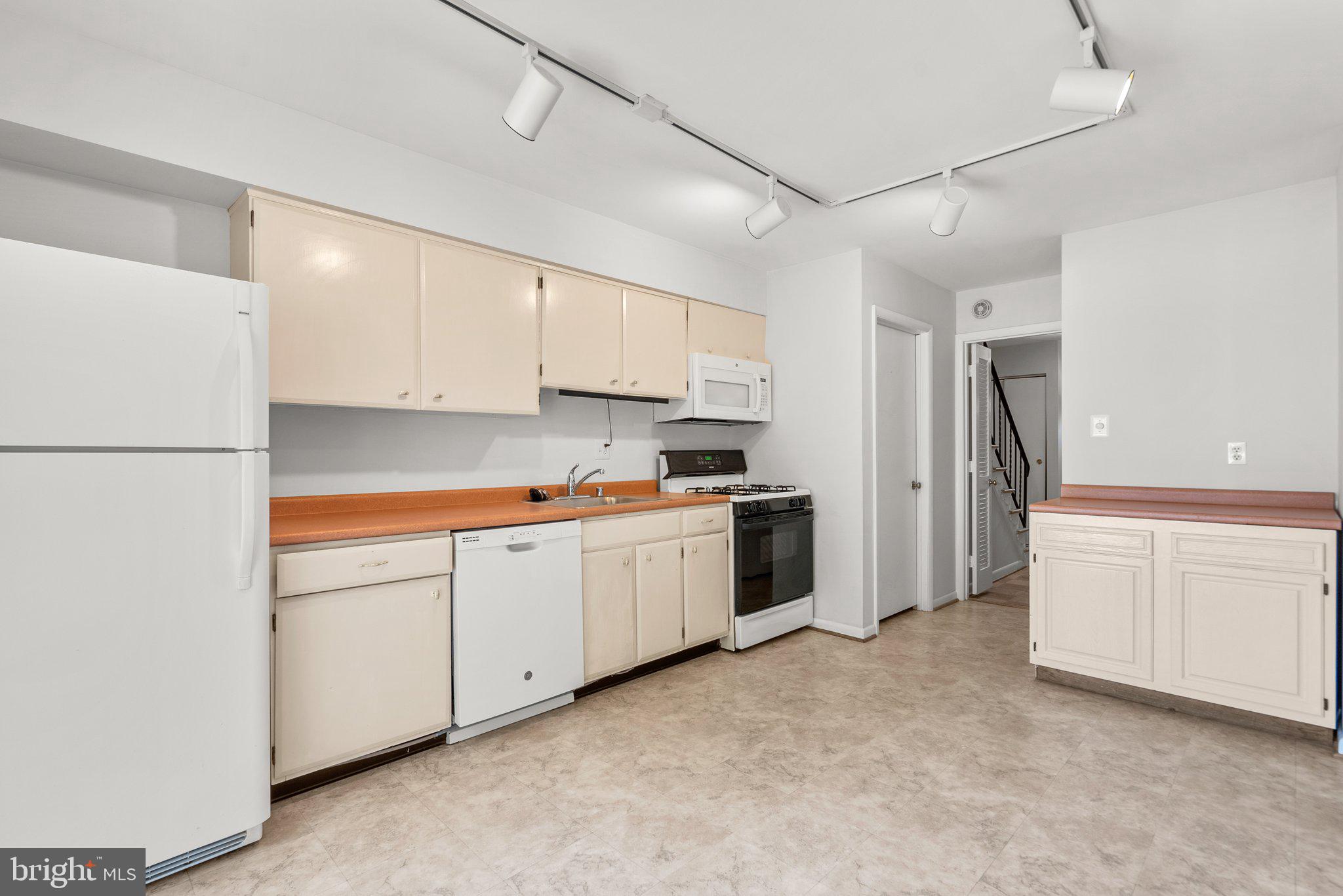 WINDSOR SQUARE - Residential