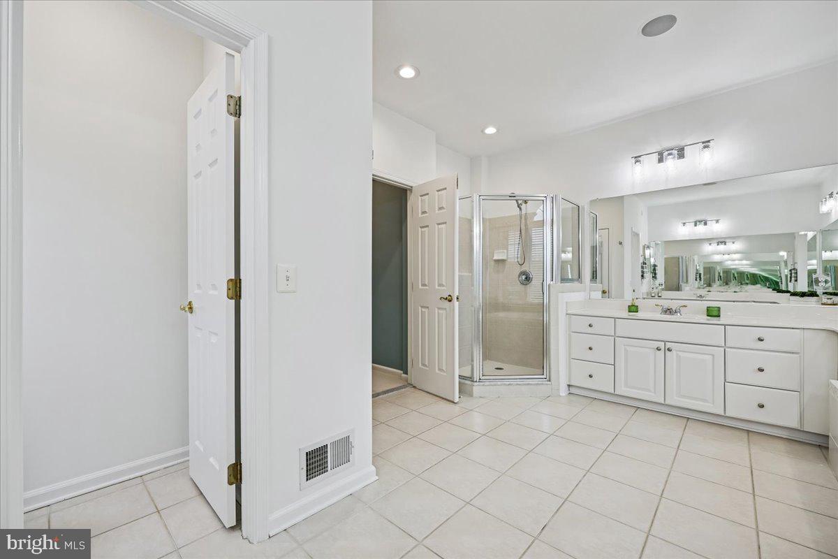 ROSE HILL - Residential