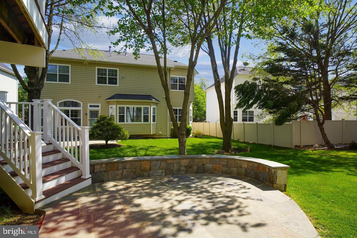 ROSE HILL - Residential